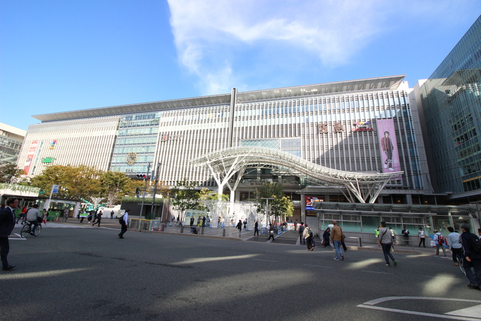 ショッピングセンター　博多阪急（ショッピングセンター）まで400m