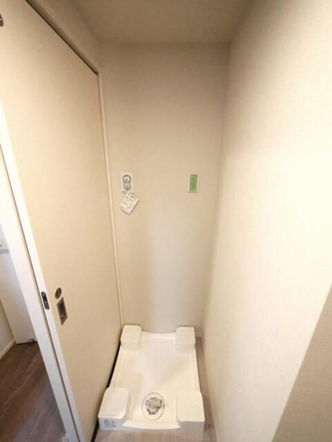 その他設備　洗濯機置場