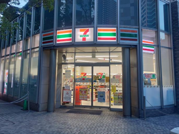 コンビニ　セブンイレブン 中央区佃2丁目店（コンビニ）まで64m