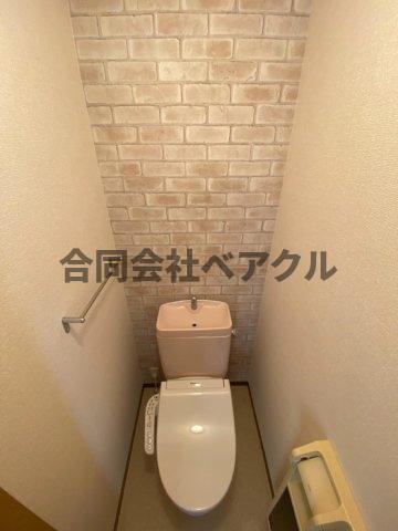 トイレ　ゆったりとした空間のトイレです