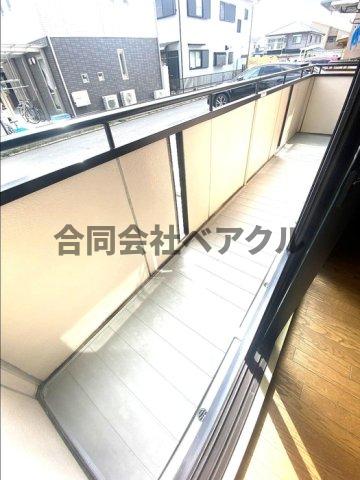 バルコニー　お洗濯にも便利なバルコニー付き