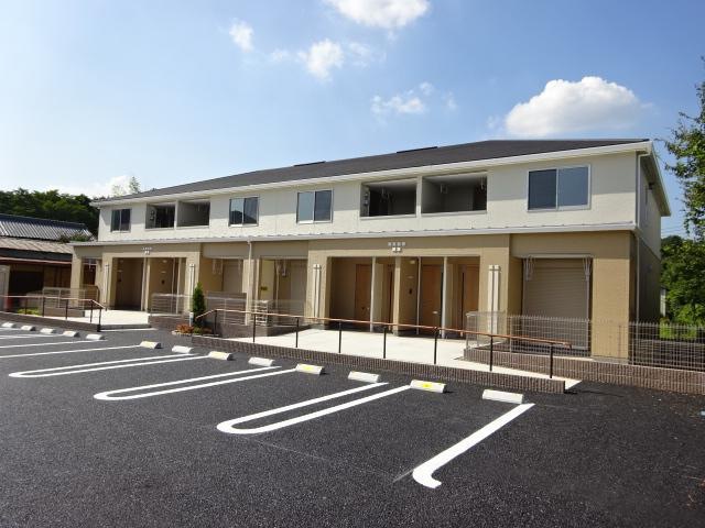 建物外観　築浅2LDKです！お早めにお問い合わせ下さい！