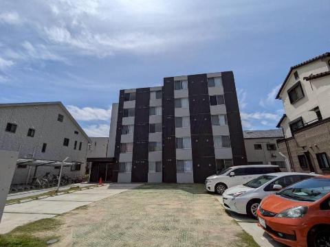 建物外観　外観写真（昼）