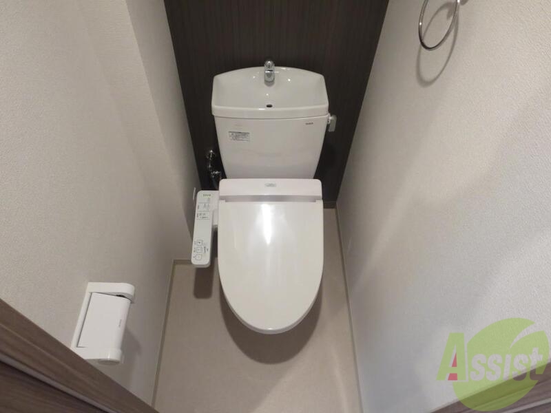 トイレ　安心のウォッシュレット付き
