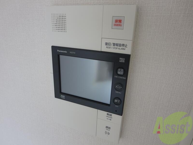セキュリティ　オートロック連動のモニター付きだから安心のセキュリティです