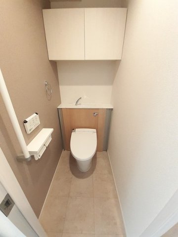 トイレ　ゆったりとした空間のトイレです