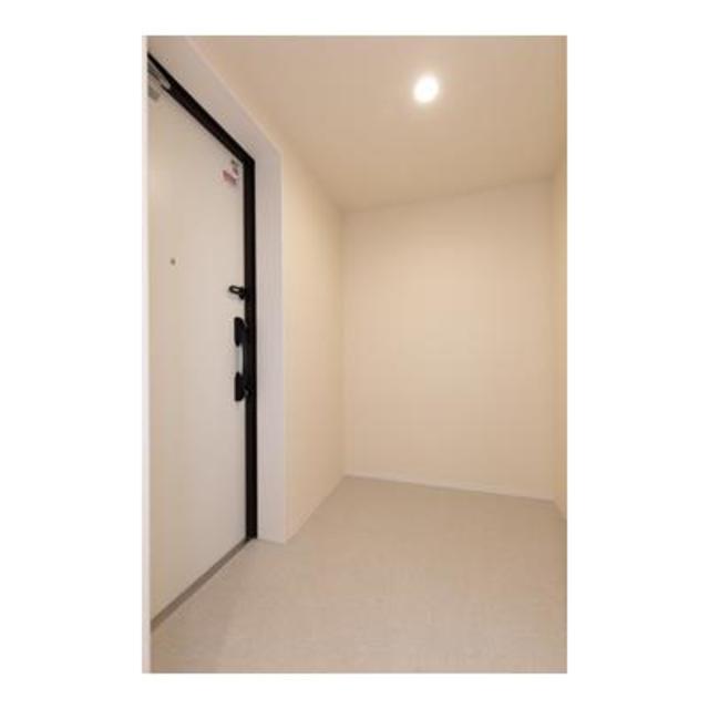 玄関　※写真は同タイプ住戸です。