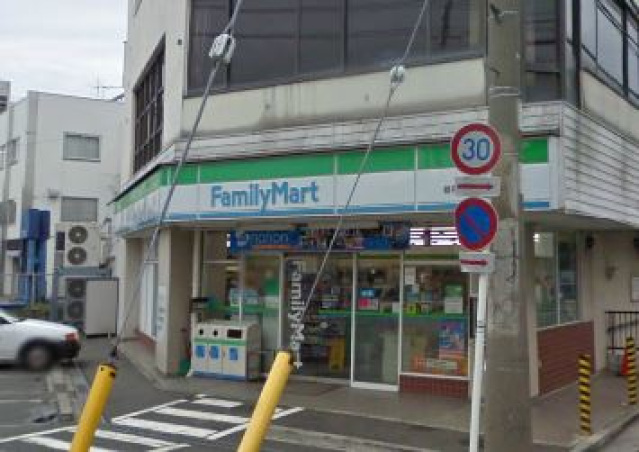 ショッピングセンター　MEGAドン・キホーテ新横浜店（ショッピングセンター）まで888m