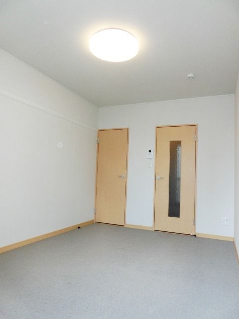 その他部屋・スペース　照明付きのお部屋です