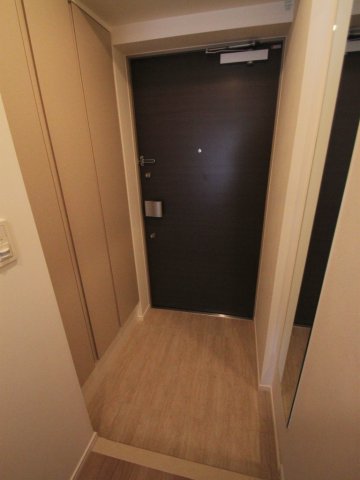 玄関　シンプルで使いやすい玄関です