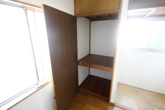 収納　※別部屋の写真です