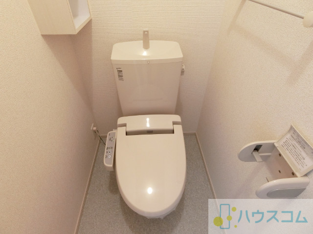 トイレ　シャワートイレ
