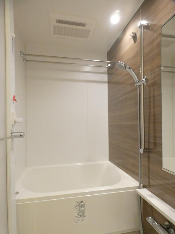 バス・シャワールーム　バス※別部屋参考写真