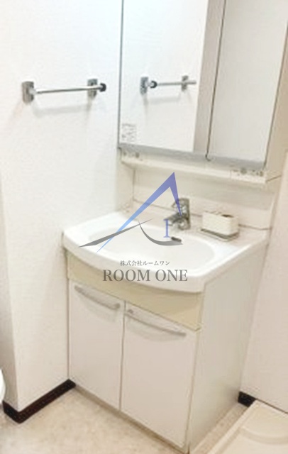 洗面設備　洗面台です。