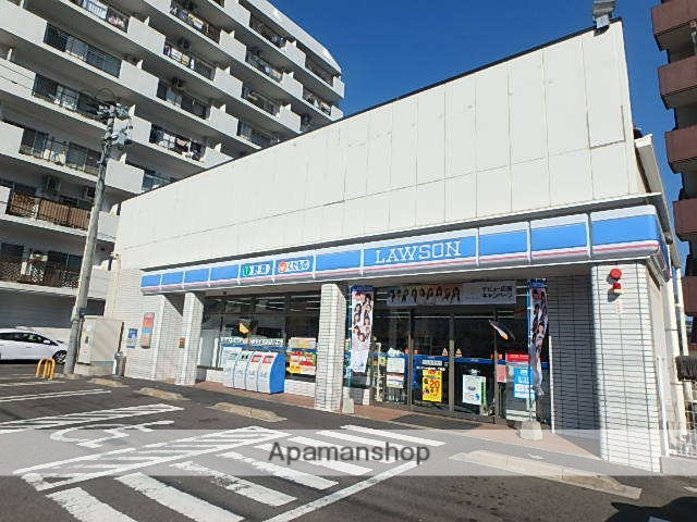 コンビニ　ローソン小倉片野一丁目店（コンビニ）まで376m