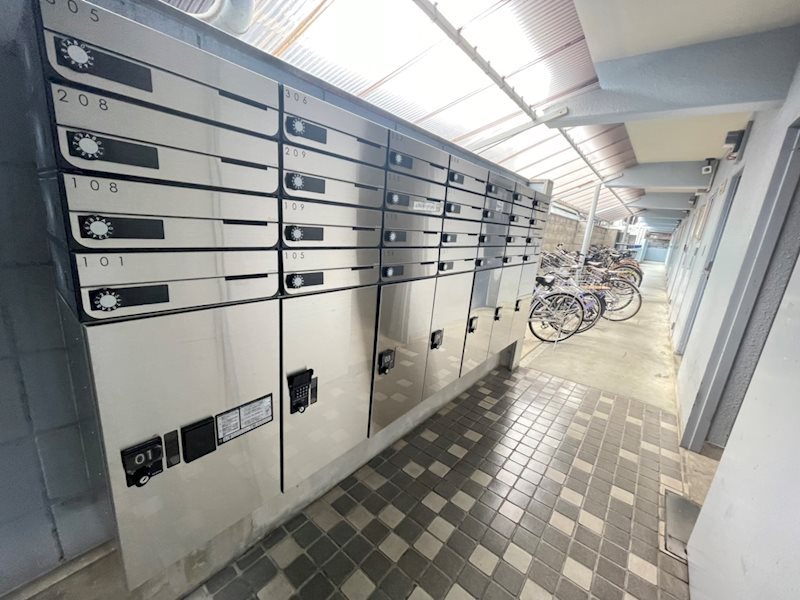 エントランス　便利な宅配BOX★