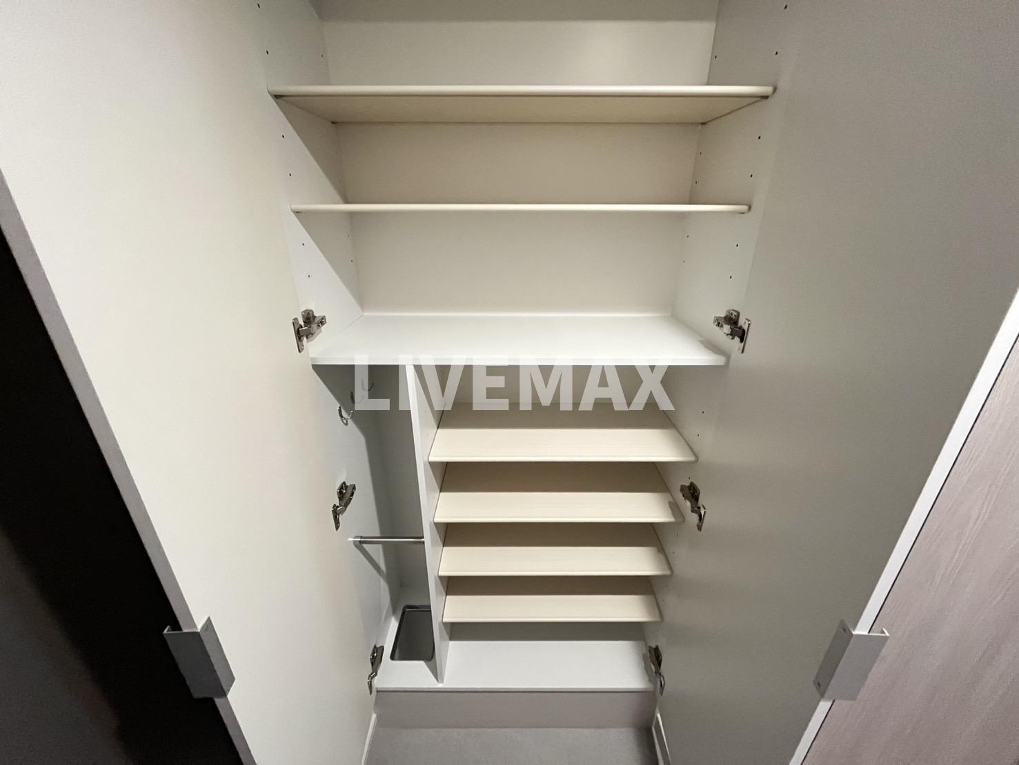 収納　※別部屋のお写真になります