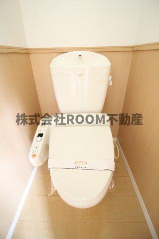 トイレ　コンパクトで使いやすいトイレです