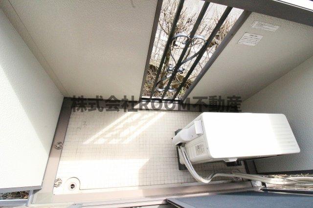バルコニー　お洗濯にも便利なバルコニー付き