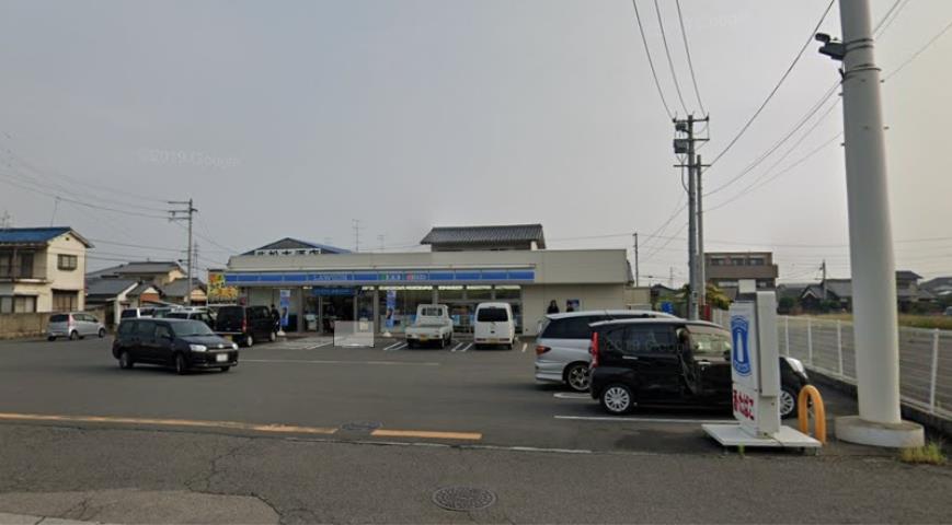 コンビニ　ローソン（コンビニ）まで435m