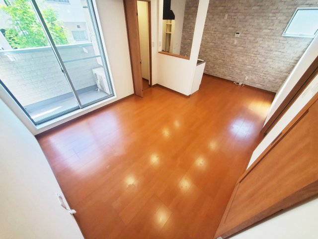 居室・リビング　※写真は別部屋です。