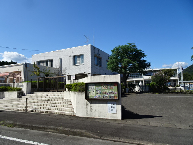 小学校　伊太小学校（小学校）まで1365m