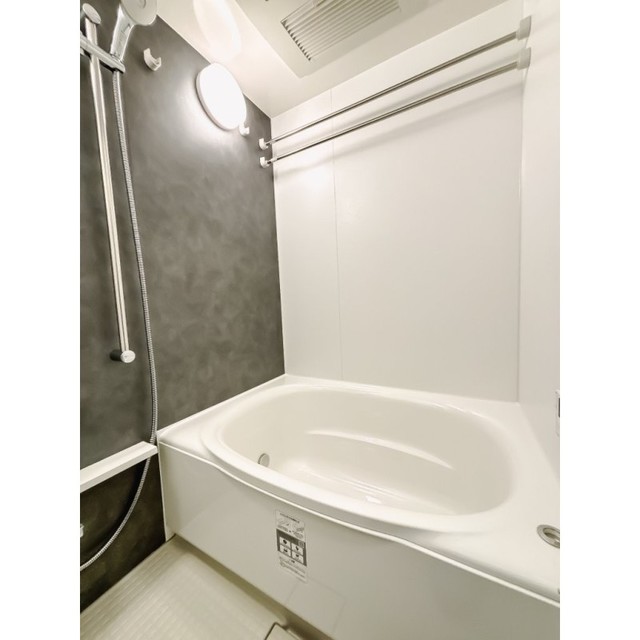 バス・シャワールーム　※写真は同タイプ住戸です。