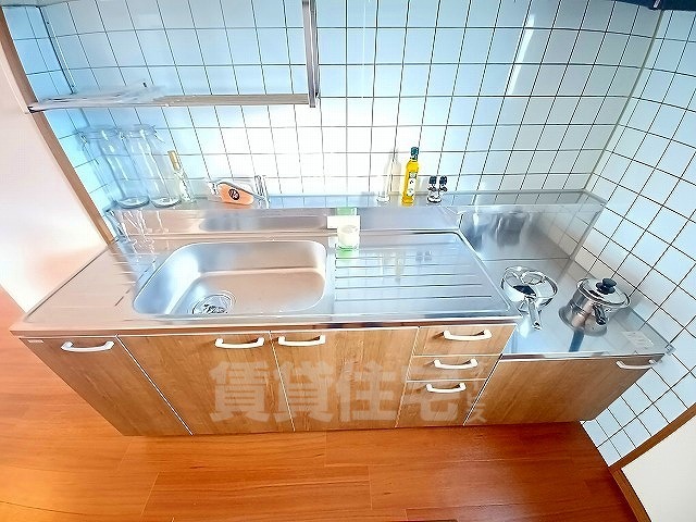 キッチン　同建物　別部屋