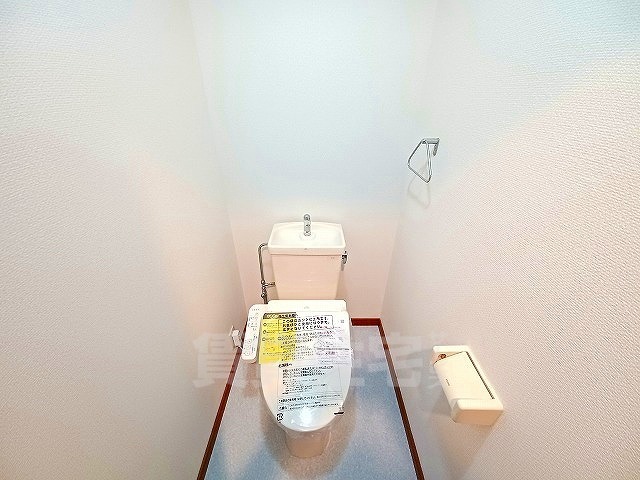 トイレ　同建物　別部屋