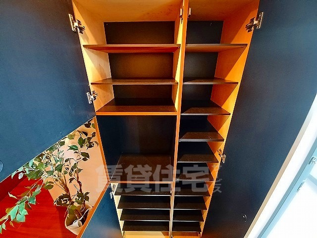 収納　同建物　別部屋