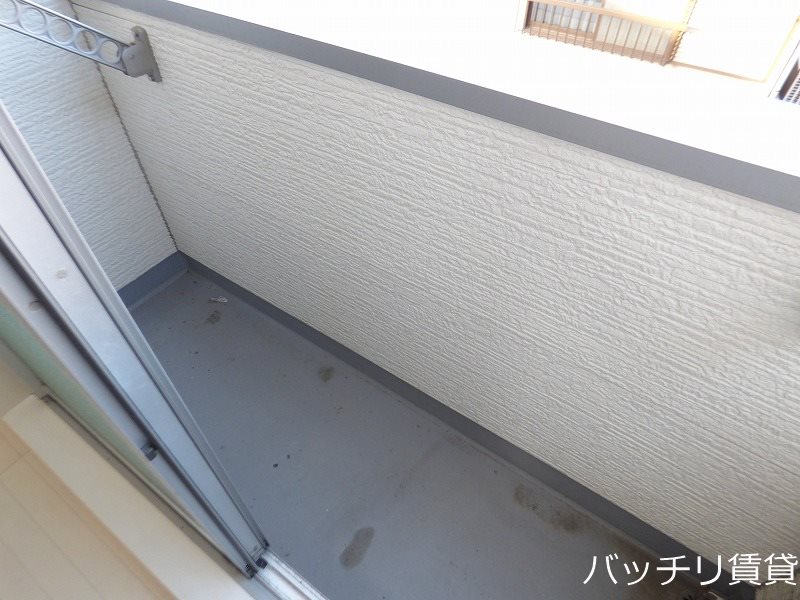 バルコニー　同型タイプの為、現状を優先いたします。