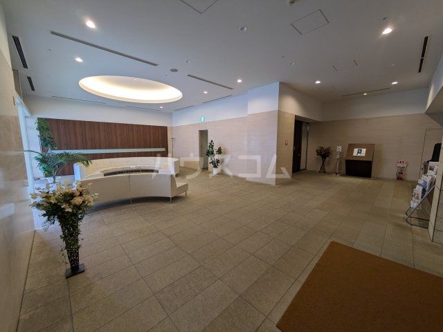 ロビー