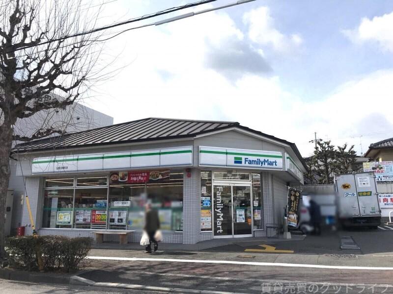 コンビニ　ファミリーマート北野白梅町店（コンビニ）まで20m