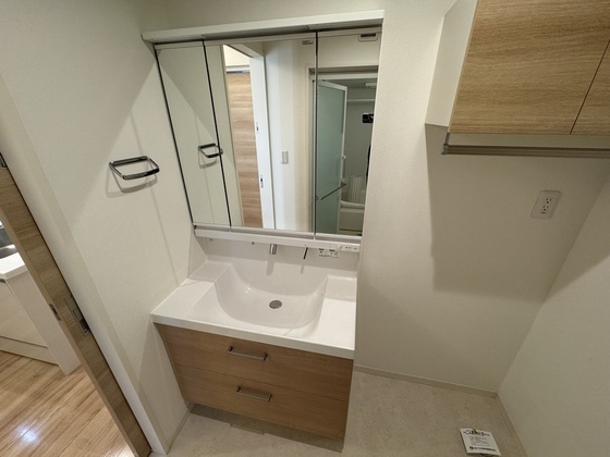 洗面設備　※別部屋の写真です
