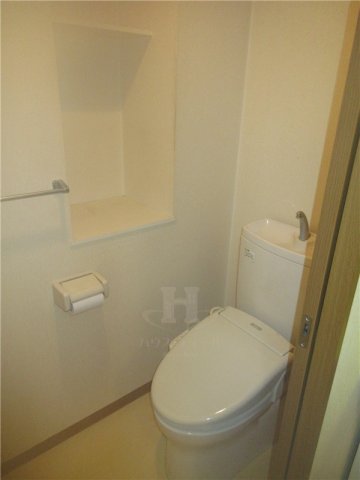 トイレ　トイレもきれいです