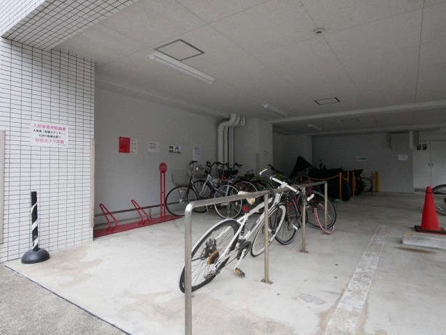 その他共有部分　駐輪場はここ。