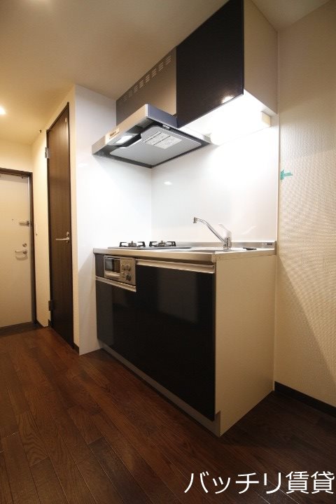 キッチン　同型タイプの為、現状を優先いたします