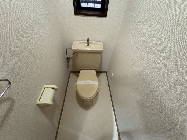 トイレ　シンプルで使いやすいトイレです