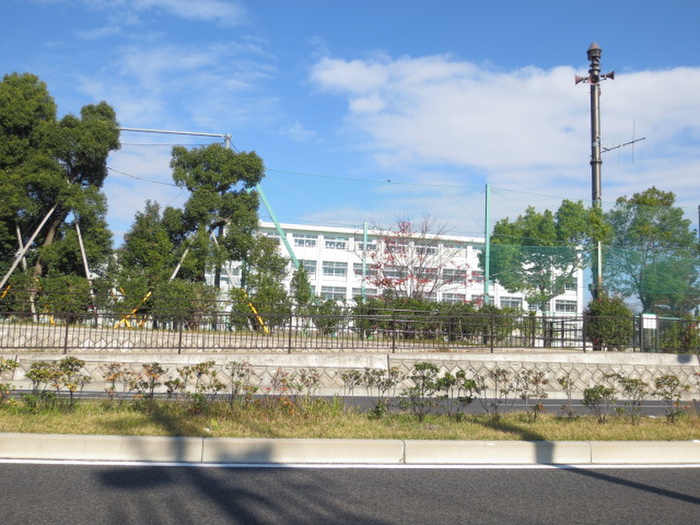 小学校　山之手小学校（小学校）まで400m
