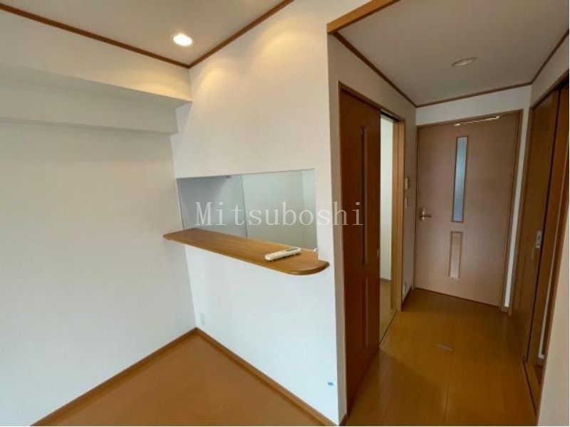 居室・リビング　※同間取り参考写真