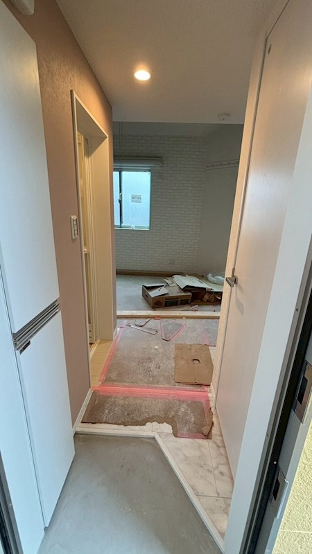 玄関　現況優先
