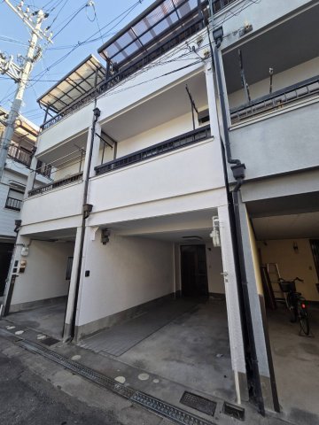 建物外観　寝屋川市錦町テラスハウス　外観