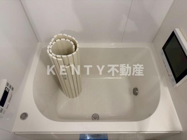 バス・シャワールーム　ゆったり過ごせるお風呂です