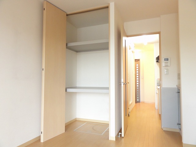 収納　※別室参考写真