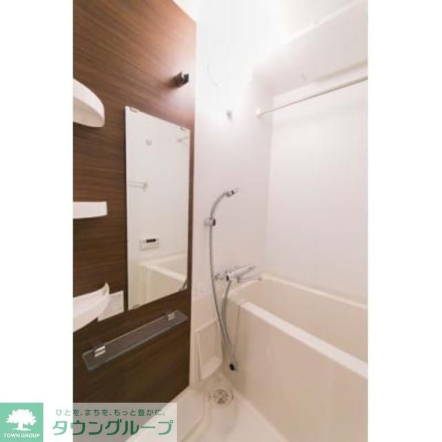 バス・シャワールーム　※写真は同タイプ住戸です。