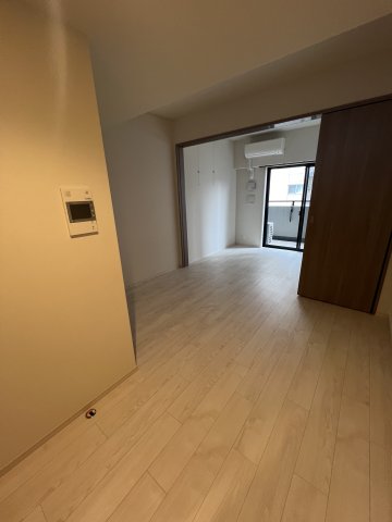 居室・リビング　※写真は同じマンションの違う部屋のものになります。