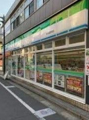 コンビニ　ファミリーマートトモニー東長崎駅店（コンビニ）まで110m