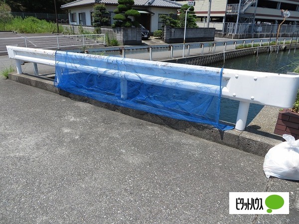 眺望　ゴミ置き場