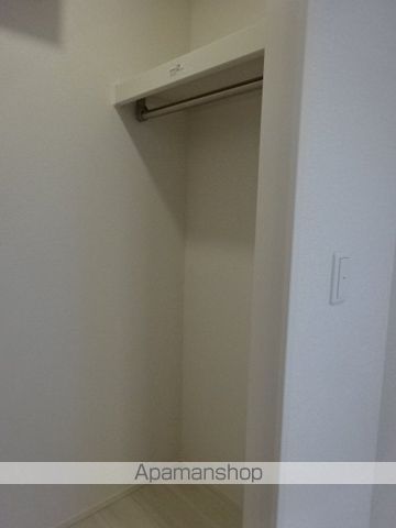 ロイヤルステージ横浜町の内装写真