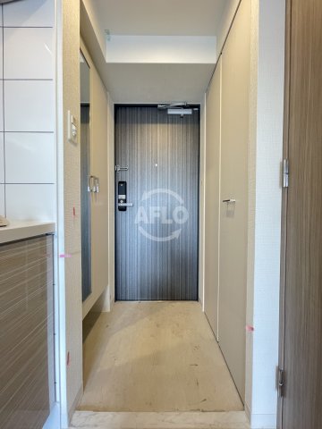 玄関　エスリード大阪ドームCERCA　玄関